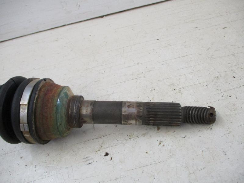 94 99 Kawasaki KAF 620A Mule 2510 Front Axle 59266-1100 1994-1999